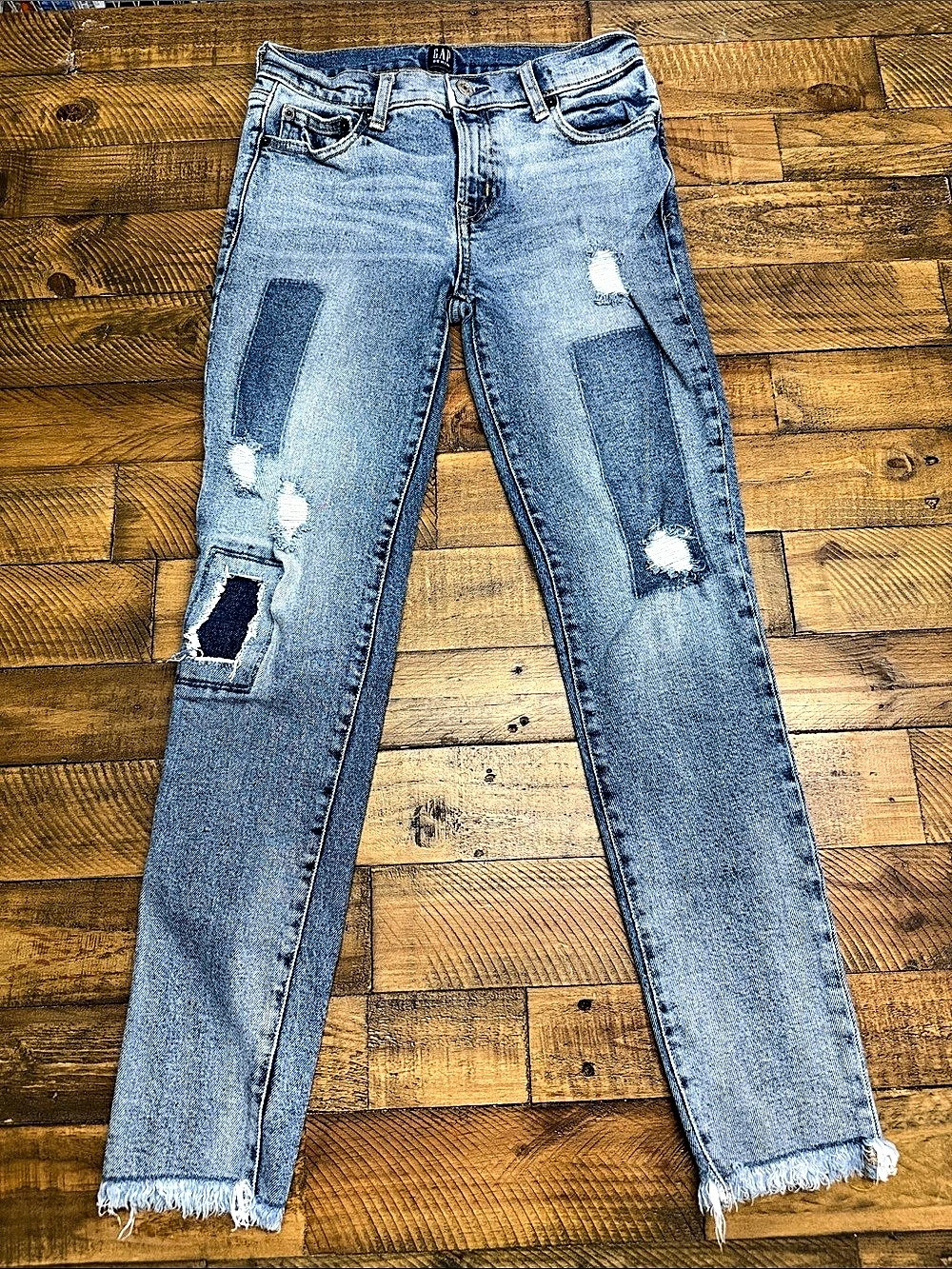 Gap True Skinny Distressed Blue Jeans Waist 24